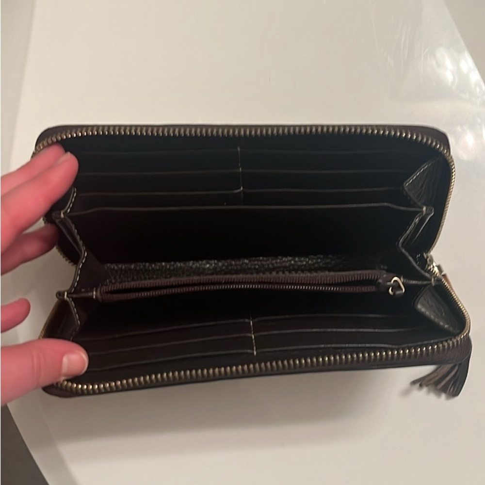Gucci Wallet - Picture 3 of 3